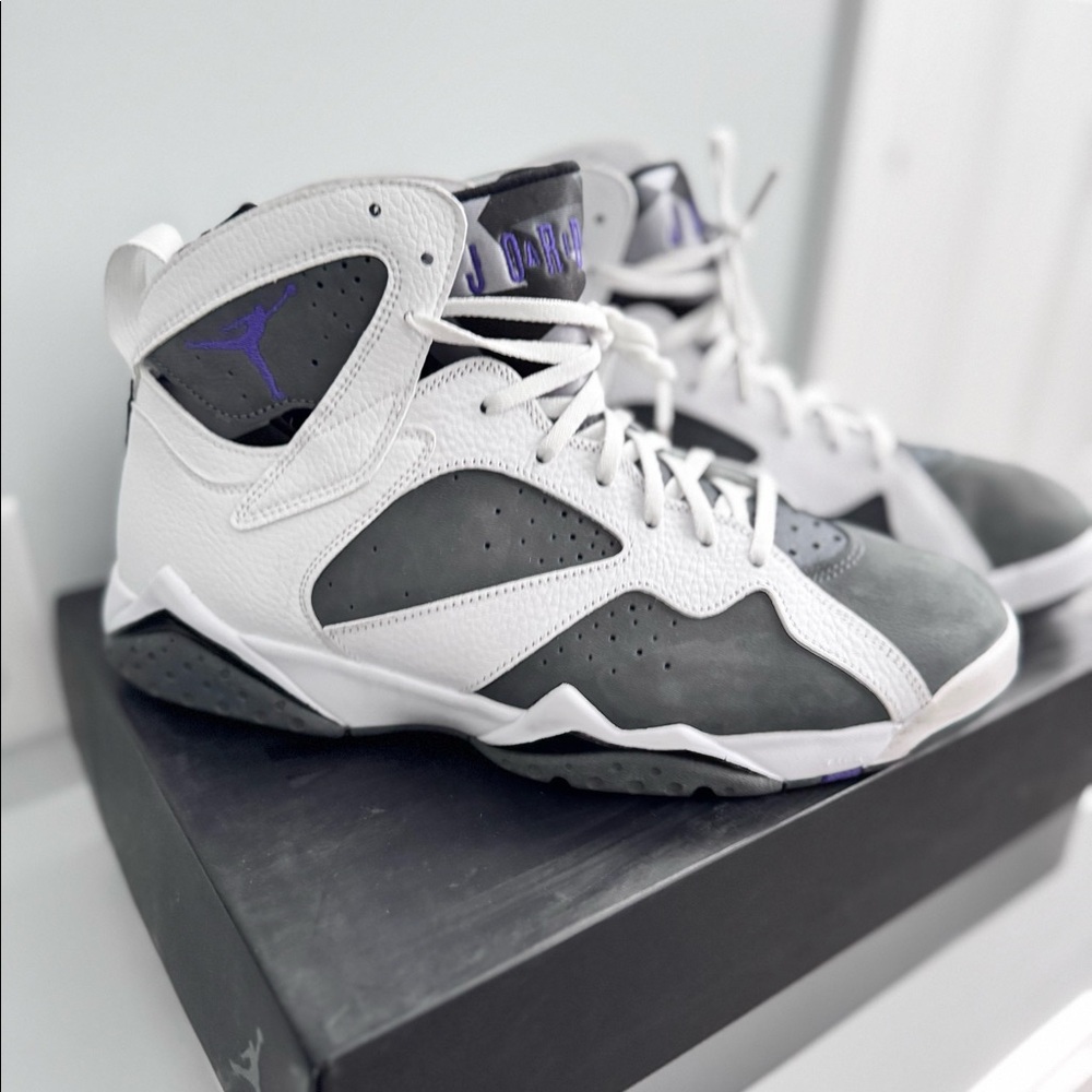 Jordan’s perfect condition size 13
